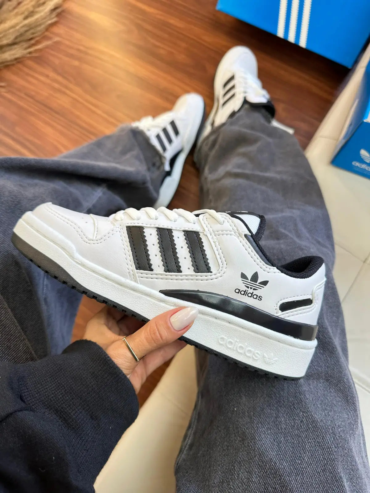 Adidas Forum Low Branco e Preto