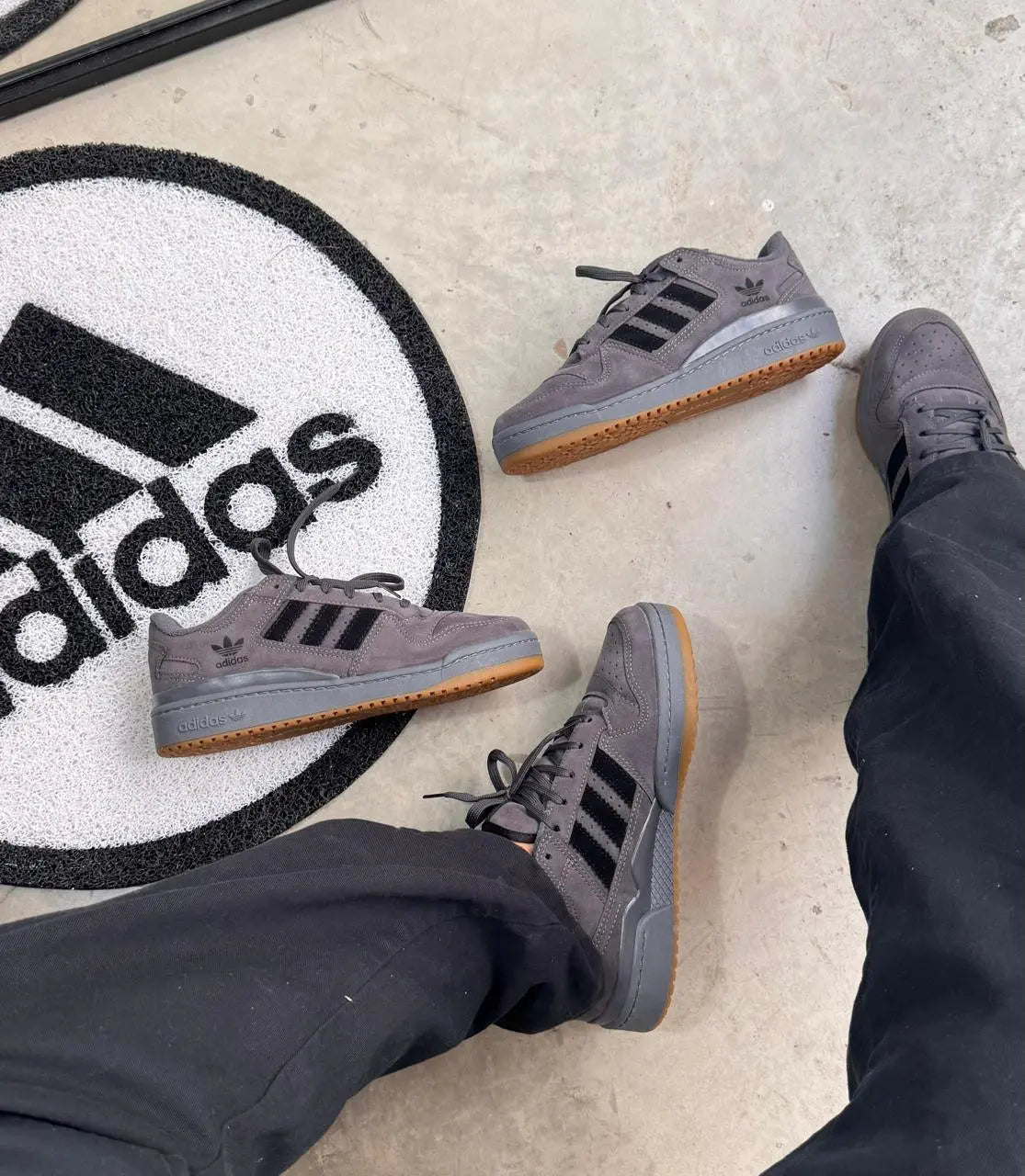 Adidas Forum Low Grafite