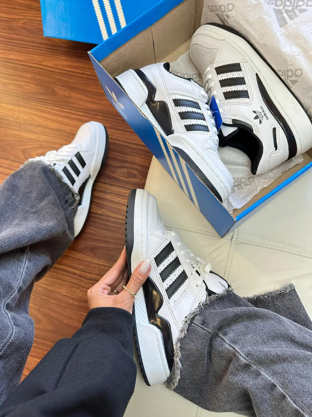 Adidas Forum Low Branco e Preto